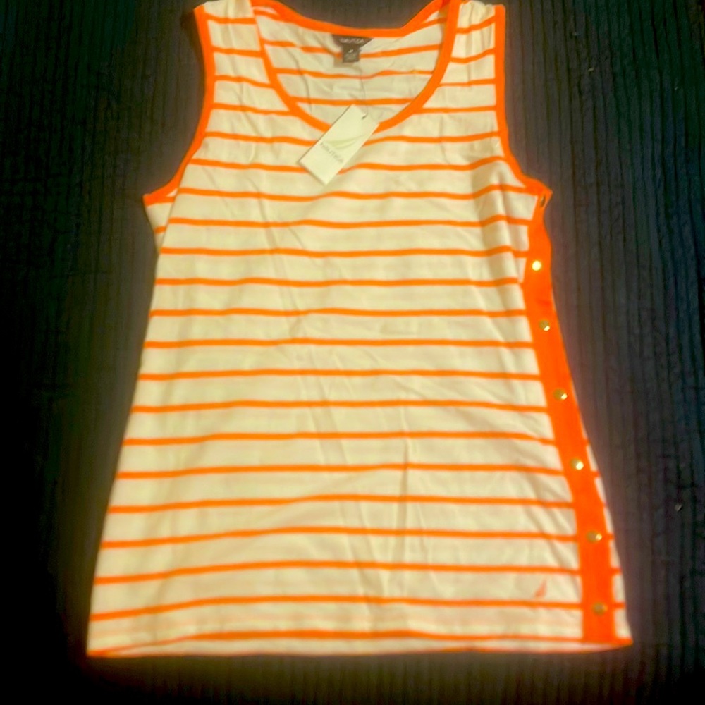 Ladies Nautica tank top size MED, true Snap button side peach and white NWT